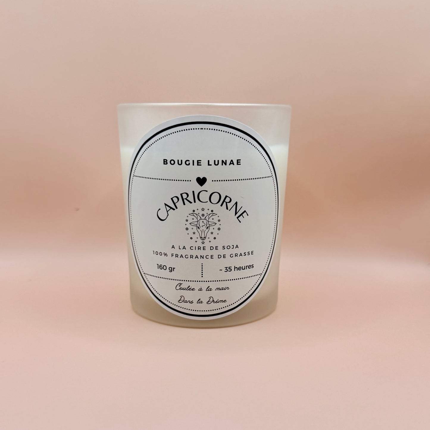 Bougie Capricorne : La bougie qui incarne l'ambition et la réussite.
